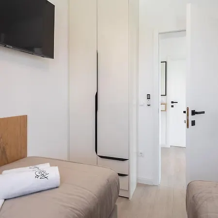 A&D Deluxe Apartments Dani With Swimming Pool Promajna Room photo