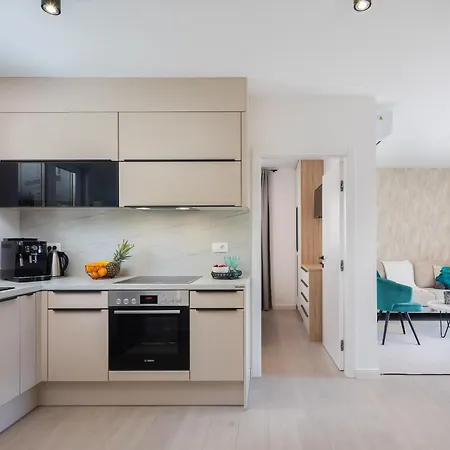 A&D Deluxe Apartments Dani With Swimming Pool Promajna Room photo