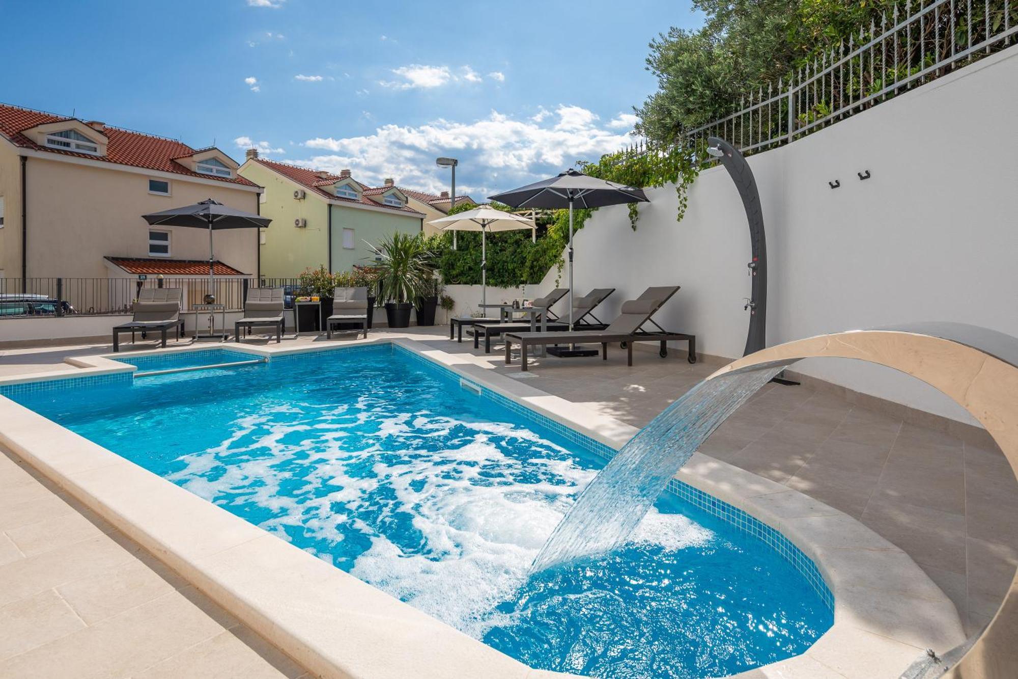 A&d Deluxe Dani With Swimming Pool * Promajna