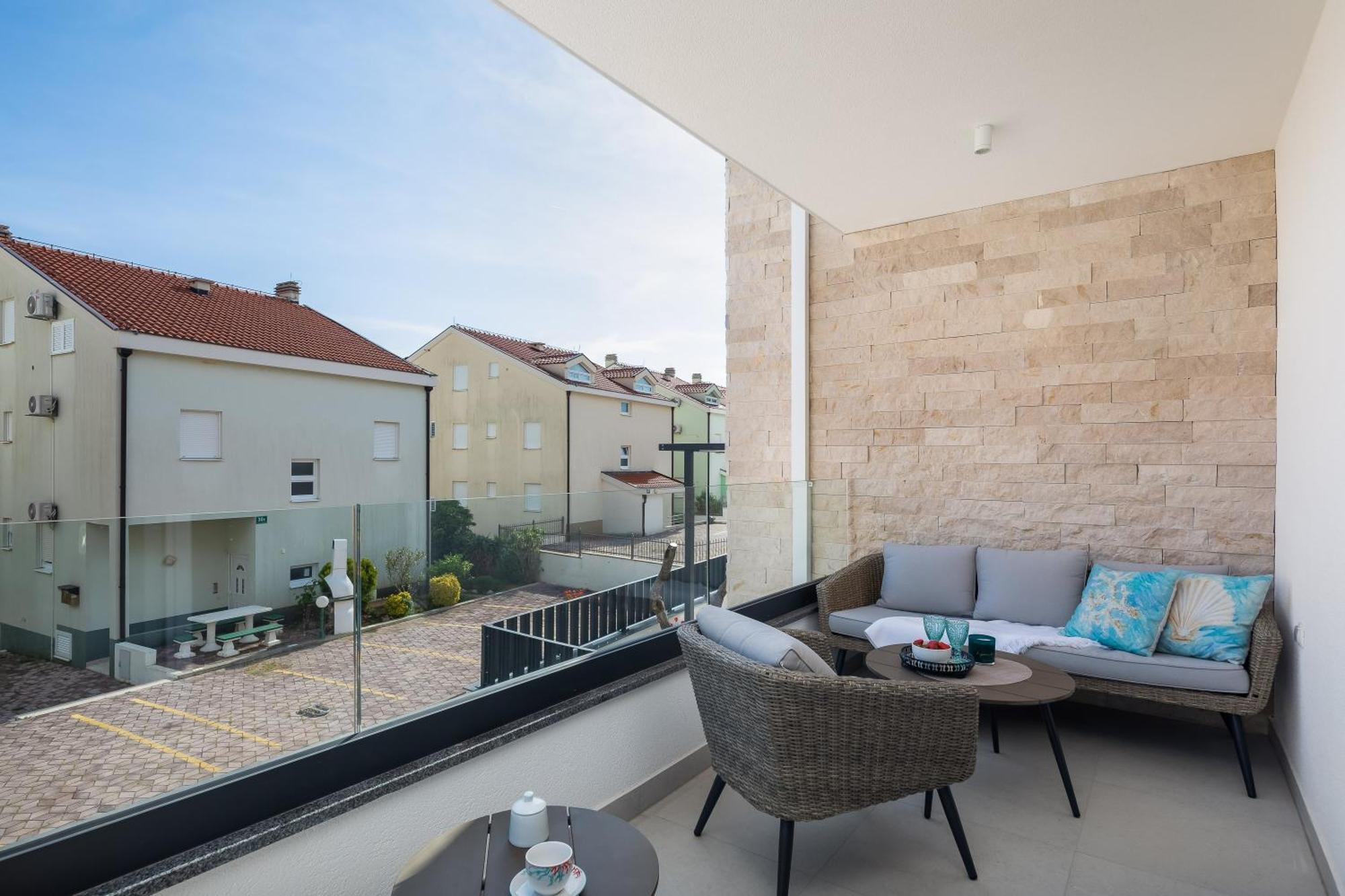 Apartment A&d Deluxe Dani With Swimming Pool *